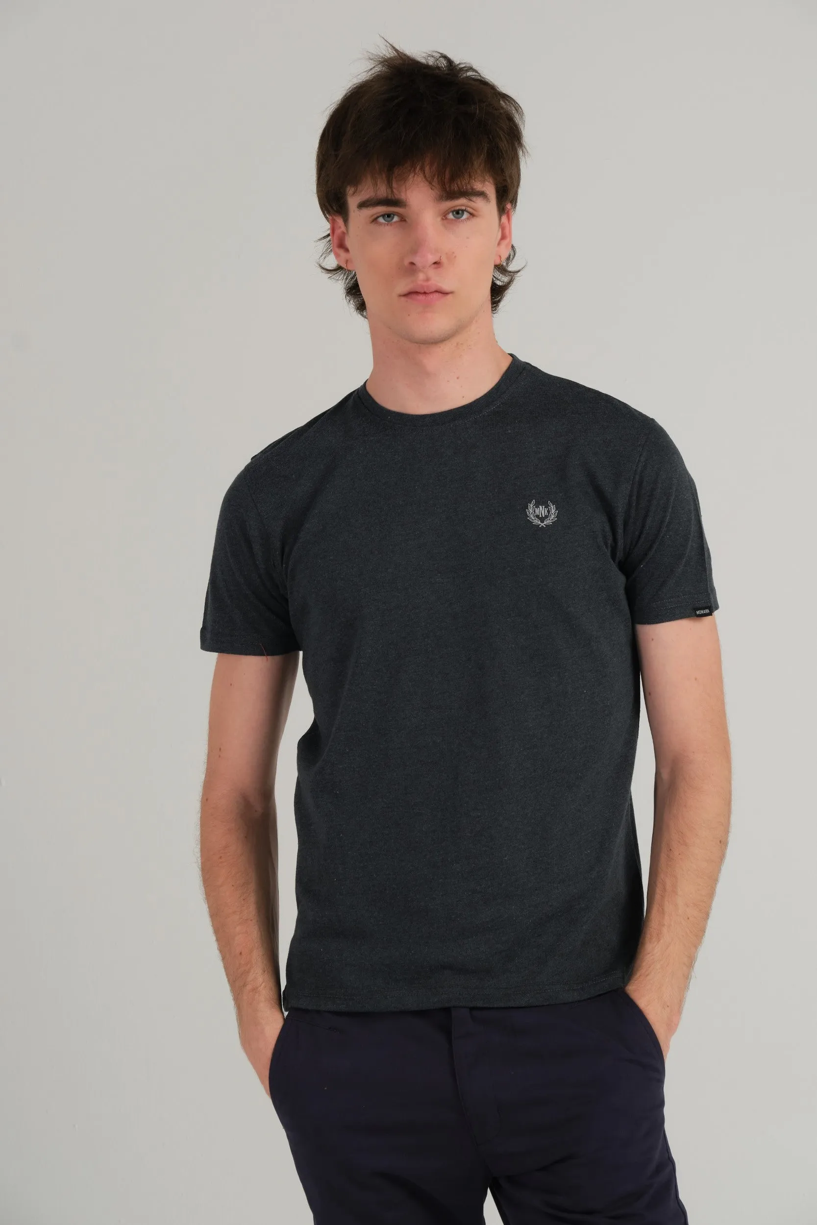 BASIC CREW NECK T-SHIRT