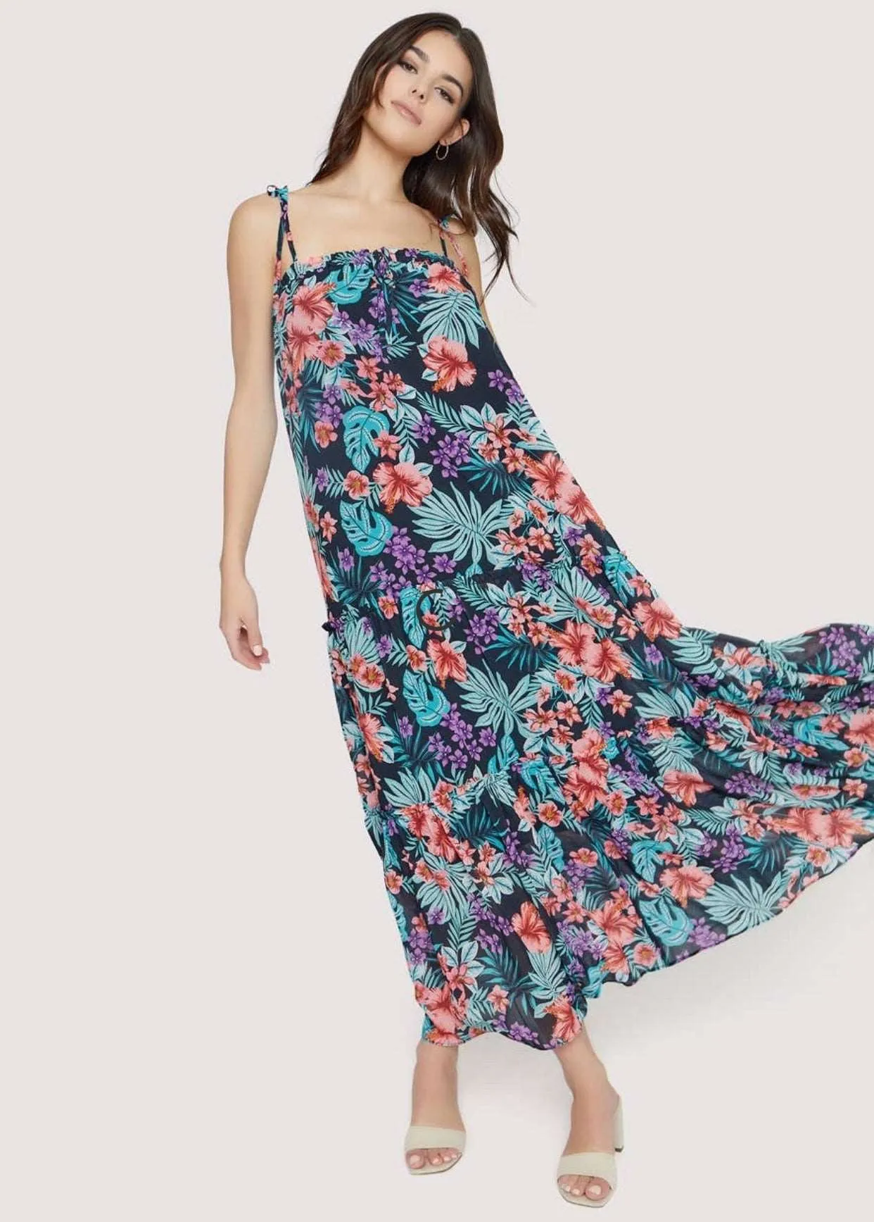 Beach Wonderland Maxi Dress