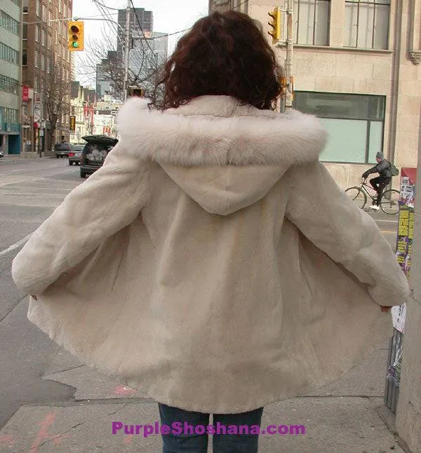 Hooded Cream Sheared Beaver Fur Coat S / M